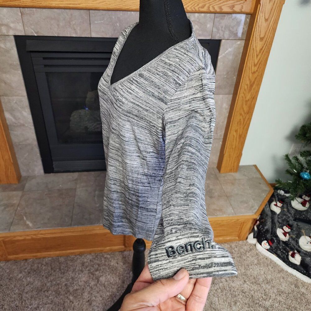 Bench Gray Marled V Neck Long Sleeve Embroided Logo Oversized NWT